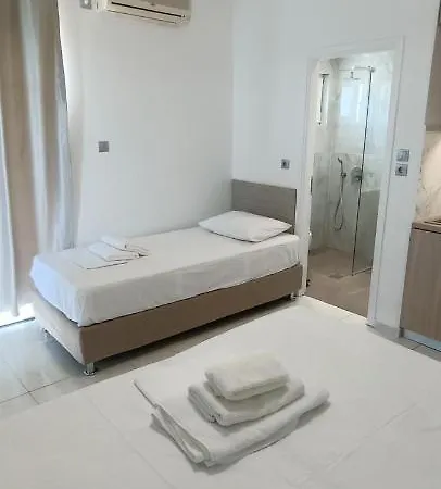 Christinas 2 Guest house *